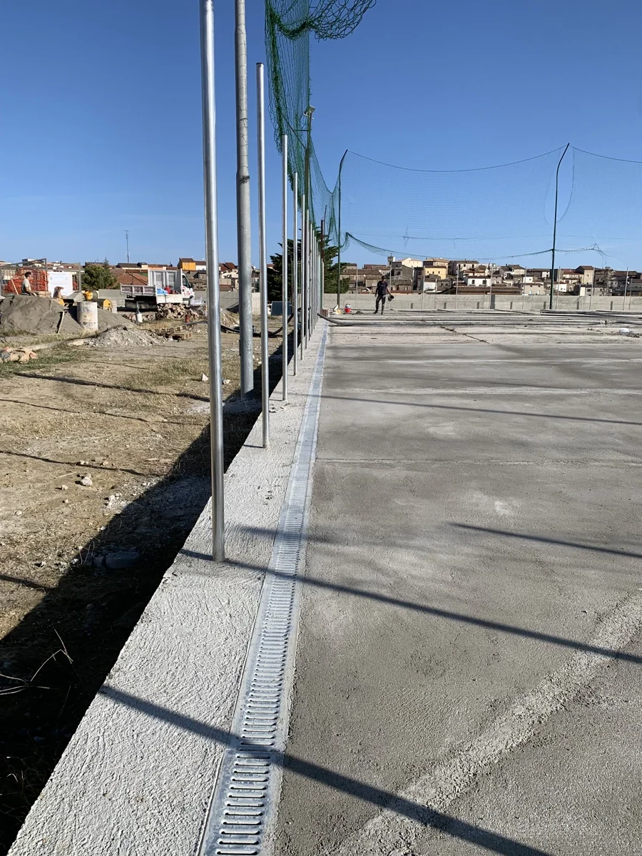 Impianto Sportivo 10